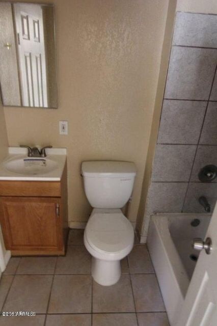 Unit Bathroom