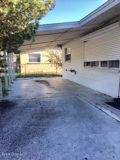 1426 Stanley Ln, Melbourne, FL 32935 - photo 3