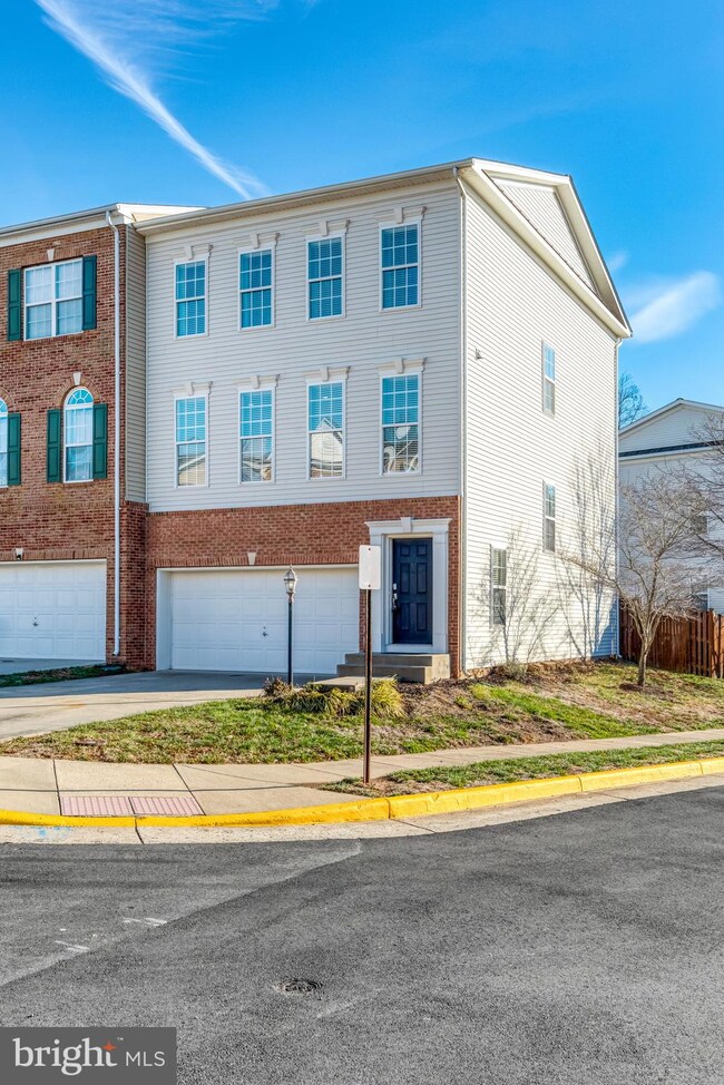 6899 Boothe Ln, Haymarket, VA 20169 - photo 4