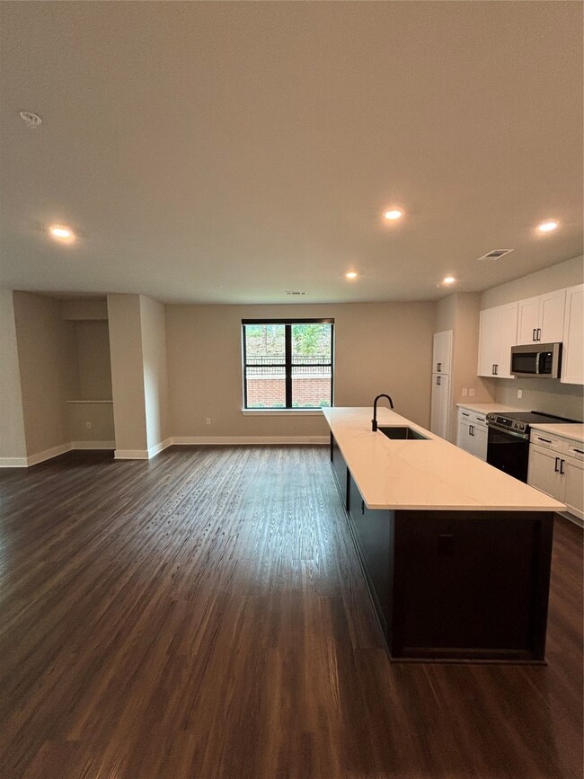 3255 Carlisle St unit 2107, Dallas, TX 75204 - photo 3