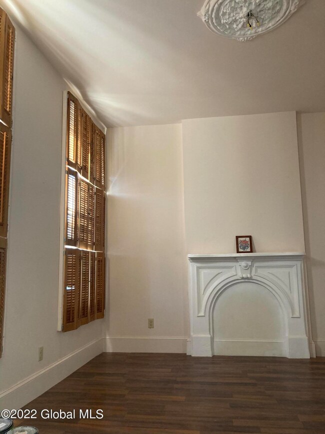 1 Osborne St, Albany, NY 12202 - photo 7
