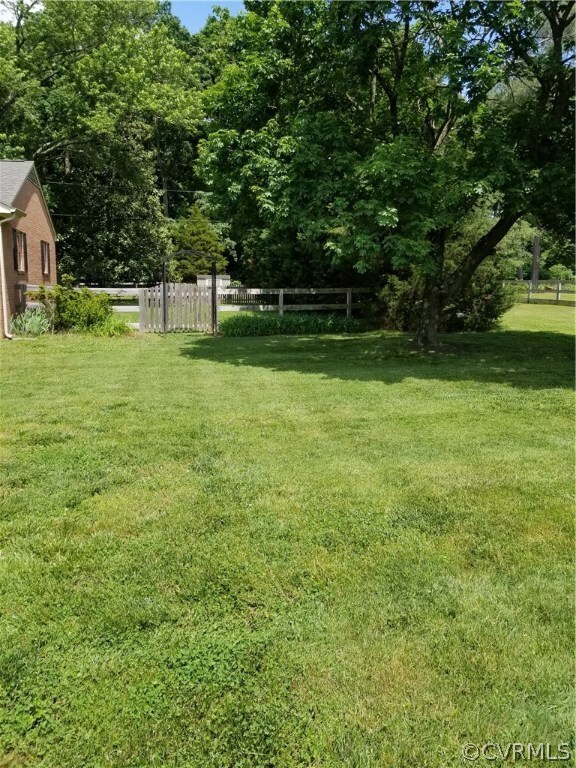 709 Chapman St, Ashland, VA 23005 - photo 6