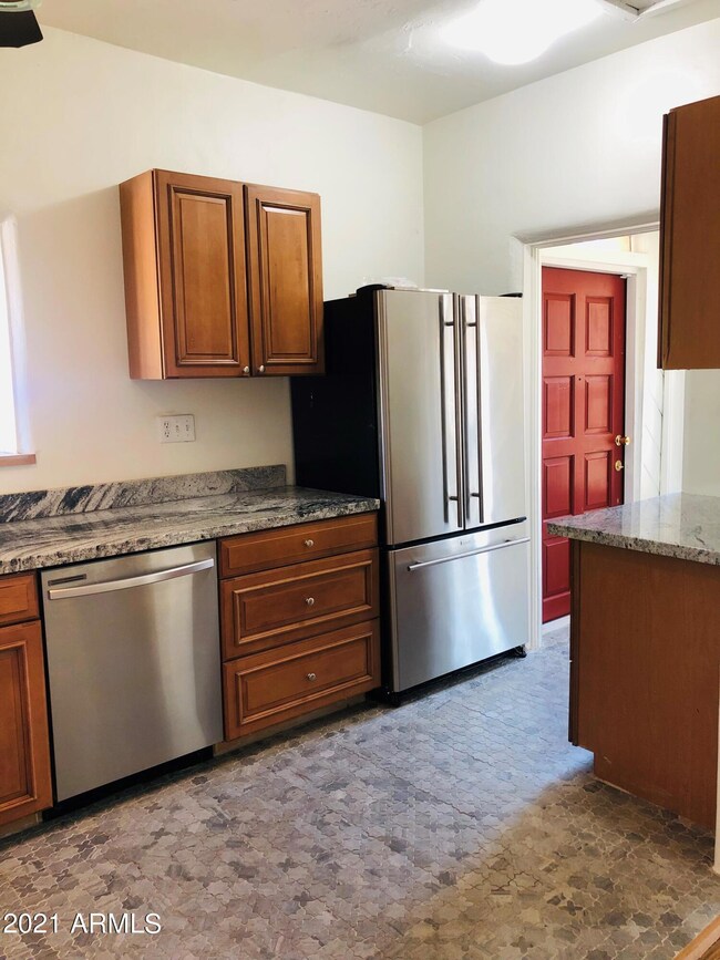 Kitchen 3