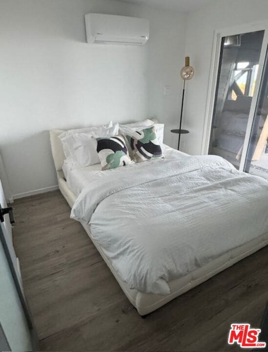 1433 Silvius Ave, San Pedro, CA 90731 - photo 5