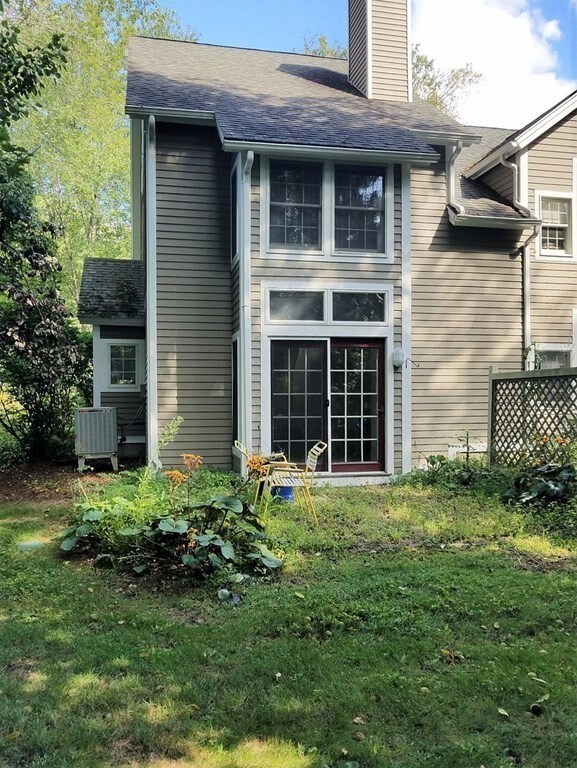 2 Amity Place, Amherst, MA 01002 - photo 2