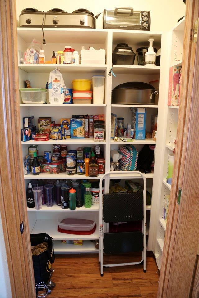 1924 28th St SW, Minot, ND 58701 - photo 7