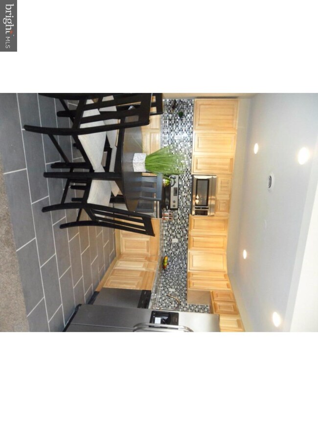 1409 Brook Ln, Wilmington, DE 19805 - photo 2