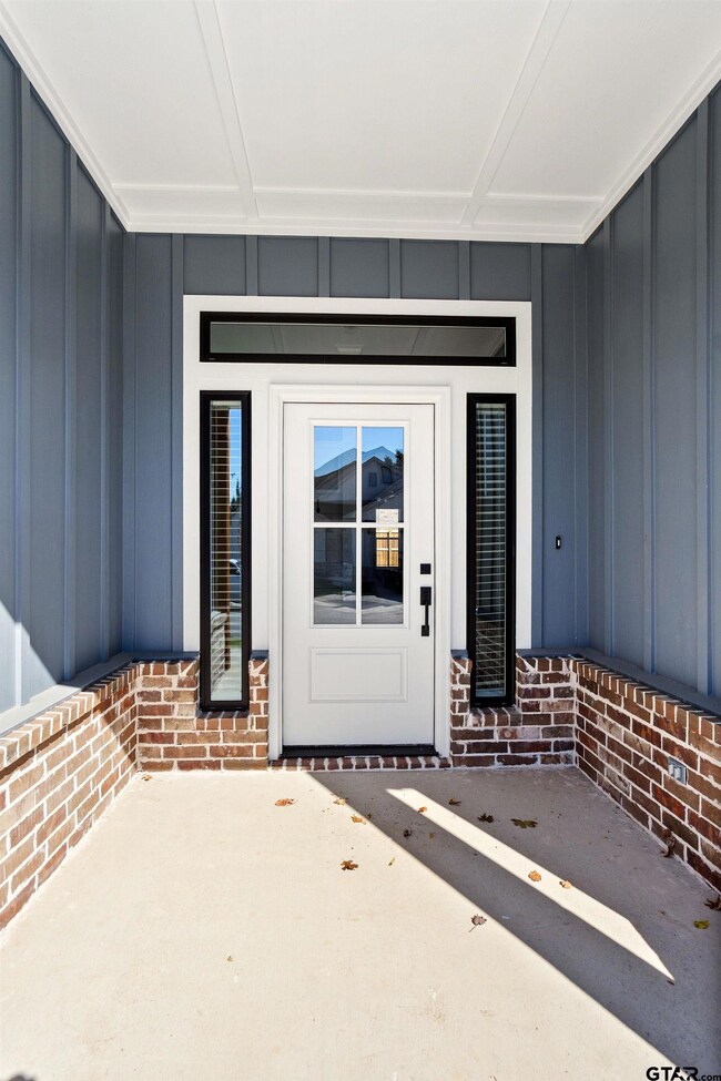 3091 Royal Garden Rd, Tyler, TX 75701 - photo 2