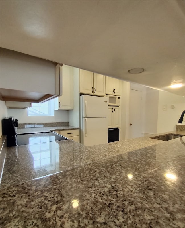 3131 Southwest Fwy unit 49, Houston, TX 77098 - photo 5