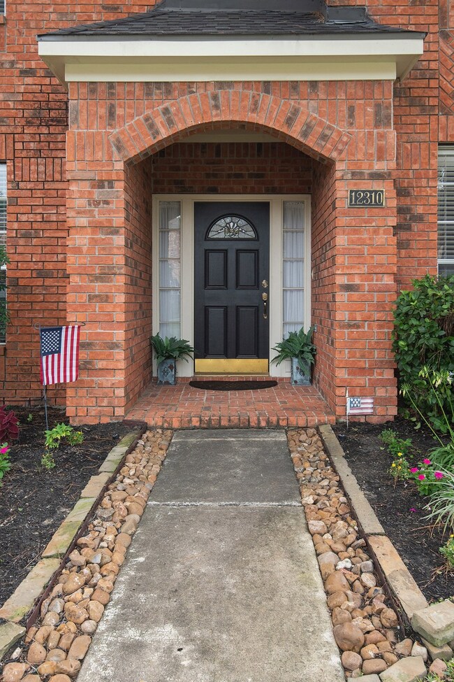 12310 Wealdstone Dr, Tomball, TX 77377 - photo 4