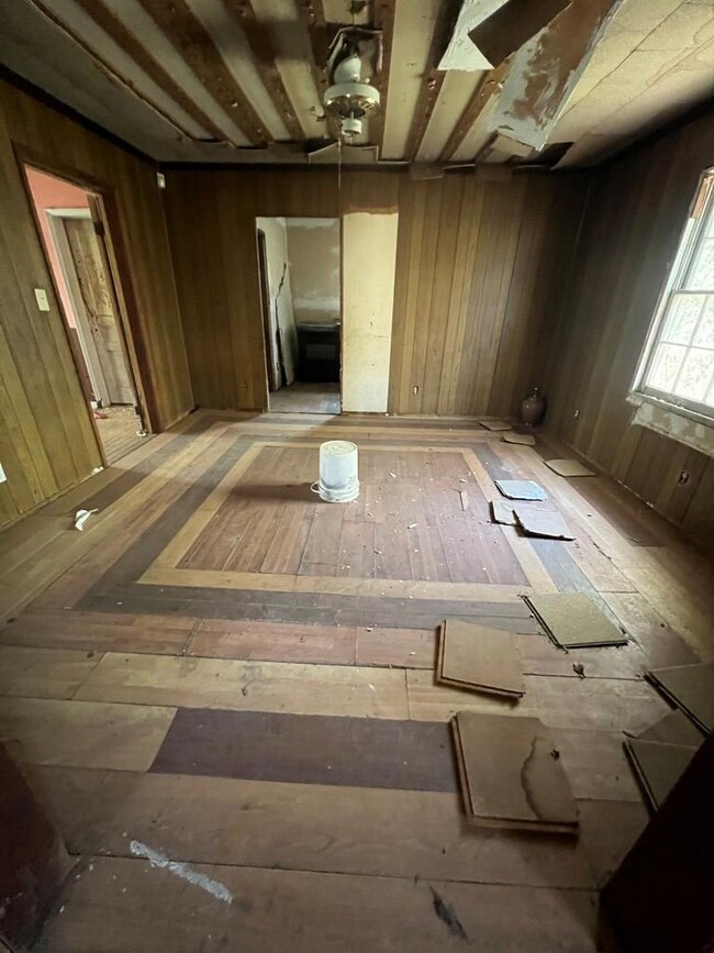 3408 Barrington Dr, Columbus, GA 31904 - photo 5