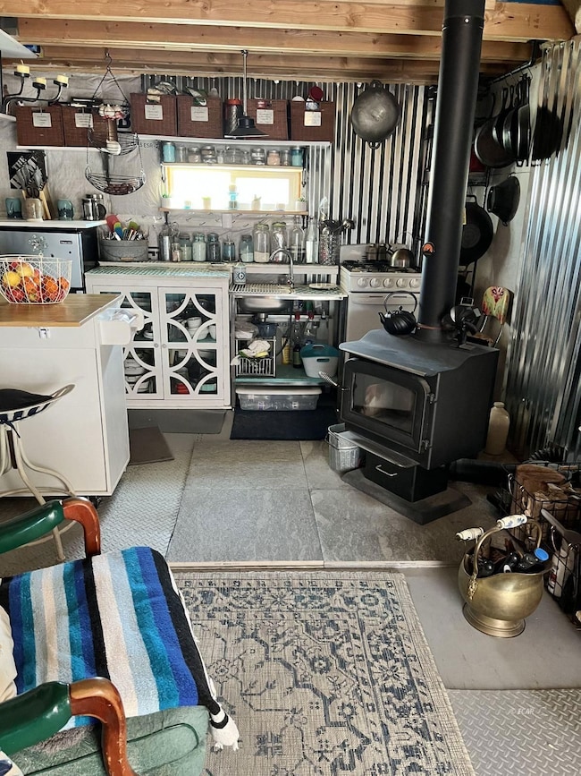 013039010 Cortez Ave, Spring Creek, NV 89801 - photo 3