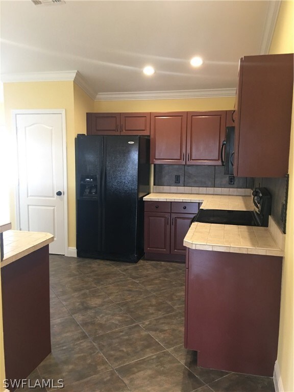 323 NW 20th St, Cape Coral, FL 33993 - photo 6