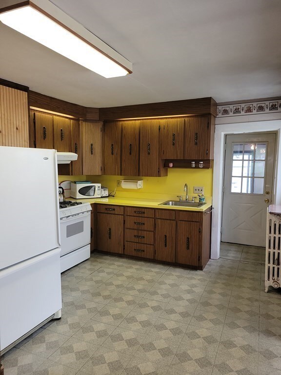 27 Corey St, Randolph, MA 02368 - photo 5