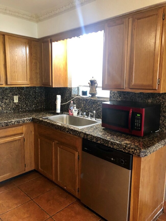 145 Private Road 677, Bay City, TX 77414 - photo 7