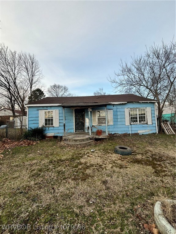 101 SE 9th St, Muldrow, OK 74948 - photo 2