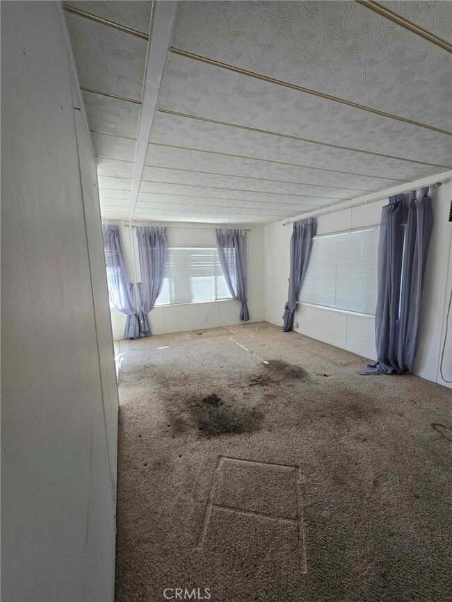 1120 E Mission Rd unit 67, Fallbrook, CA 92028 - photo 3