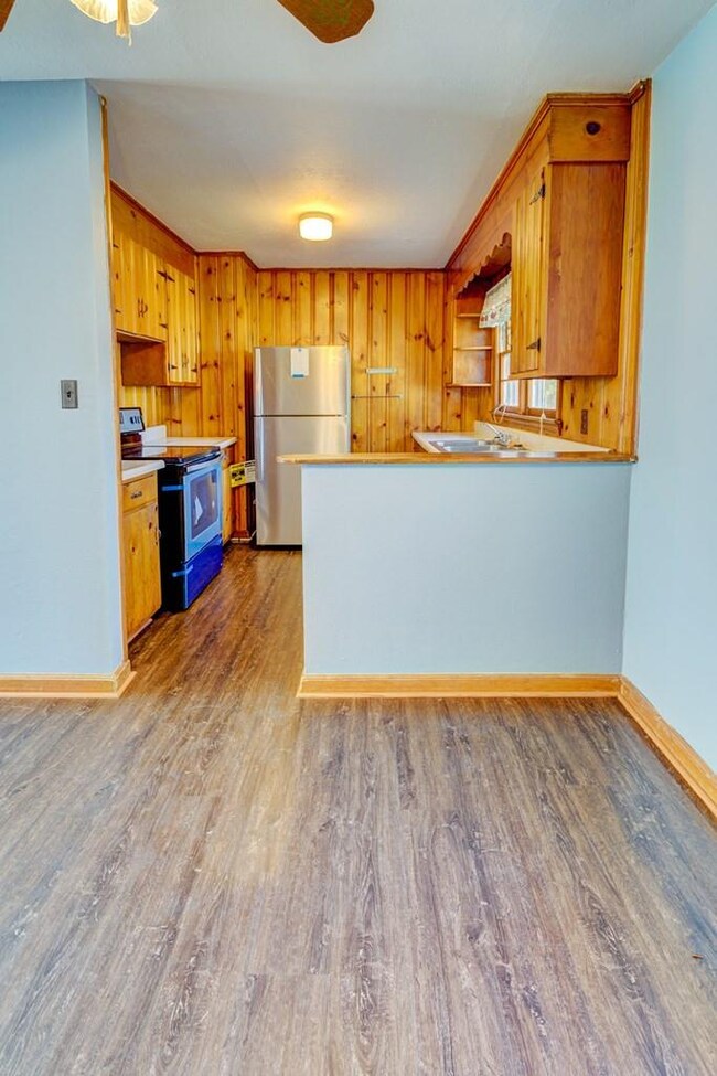 221 Pinehurst Dr, Augusta, GA 30907 - photo 6