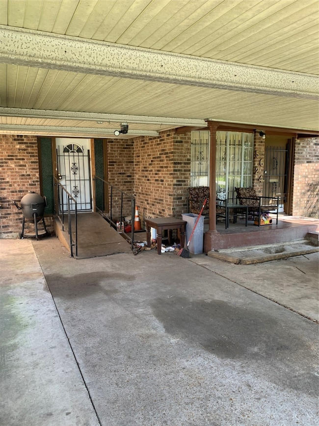 5624 Los Angeles St, Houston, TX 77026 - photo 3