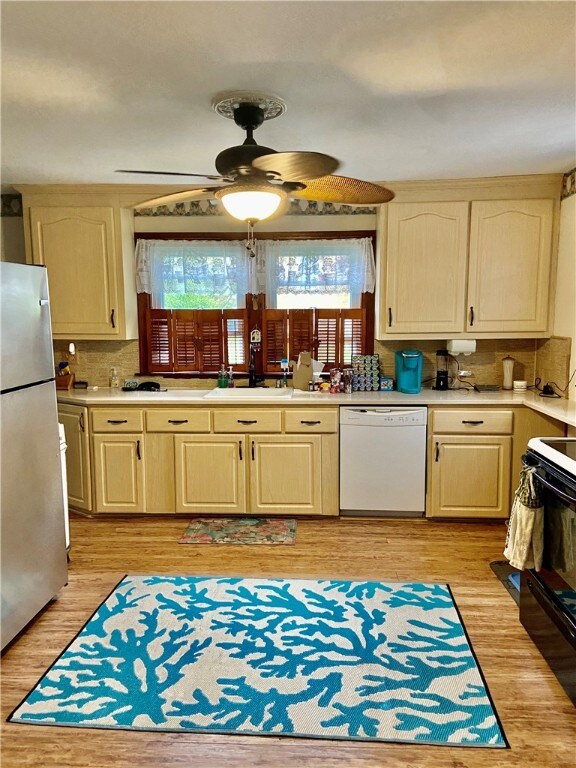 13 John Duggan Rd, Tiverton, RI 02878 - photo 5