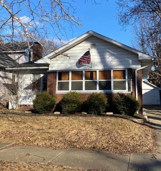 322 S 22nd St, Terre Haute, IN 47803 - photo 2