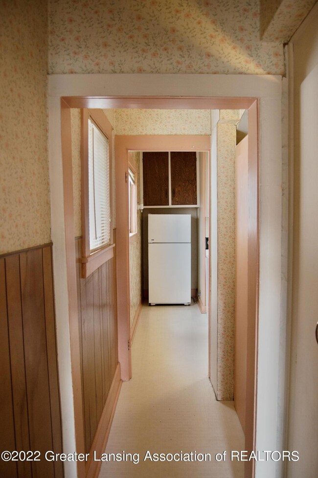 1Bd-Hall