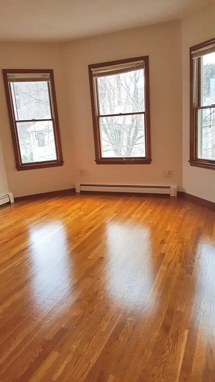 205 Charles St unit 3, Cambridge, MA 02141 - photo 3