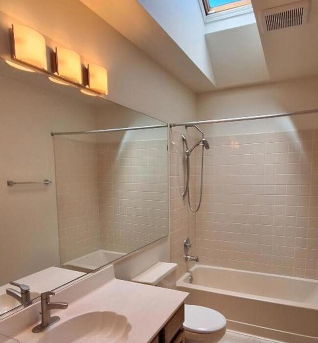 2131 Tahoe Pkwy, Algonquin, IL 60102 - photo 5