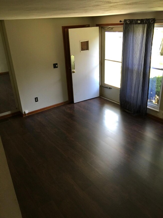 5481 Rockwood Ct unit R-29, Columbus, OH 43229 - photo 2