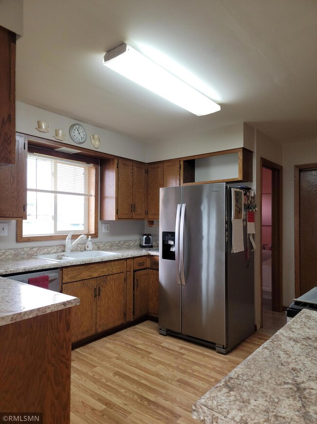 320 Main St E, Eagle Bend, MN 56446 - photo 7