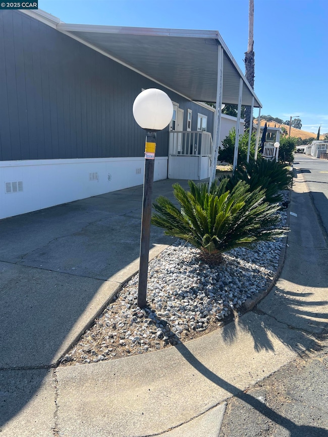 16711 Marsh Creek Rd unit 70, Clayton, CA 94517 - photo 3