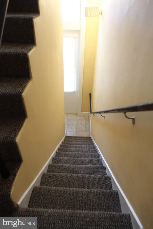 1727 Eastern Ave unit B, Baltimore, MD 21231 - photo 3