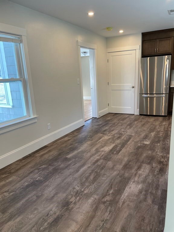 49 Warren Ave unit 2, Waltham, MA 02452 - photo 5