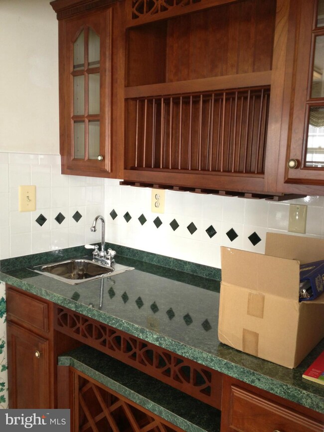 266 Greenspring Dr, Stafford, VA 22554 - photo 3