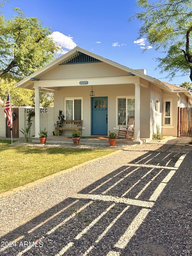 2221 E Yale St, Phoenix, AZ 85006 - photo 3