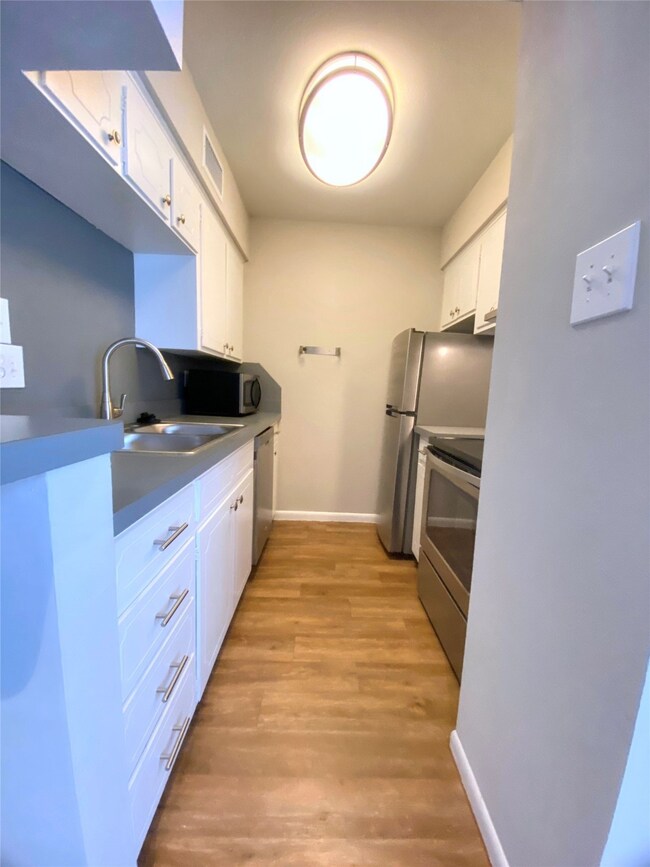 3902 Mandell St unit 3, Houston, TX 77006 - photo 6