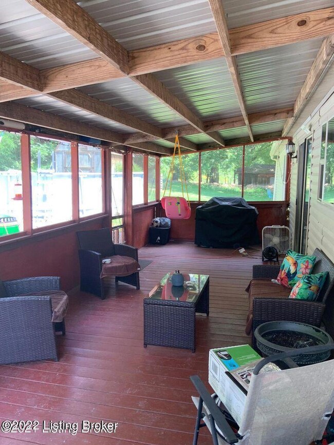 121 Walker Ave, Sulphur, KY 40070 - photo 4