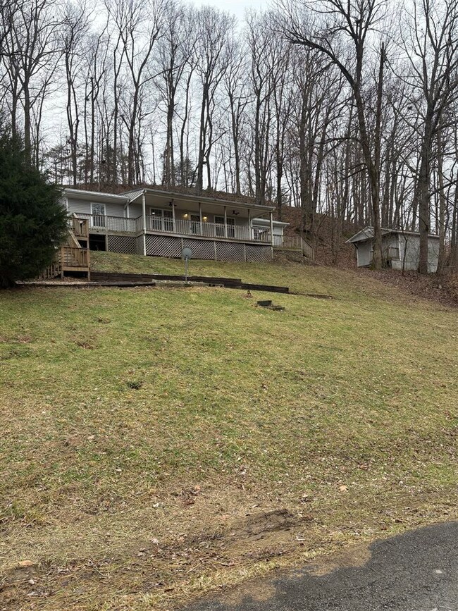 175 Waterview Ln, Cub Run, KY 42729 - photo 3
