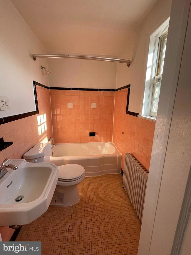 10 Oak Ave unit B, Westville, NJ 08093 - photo 6