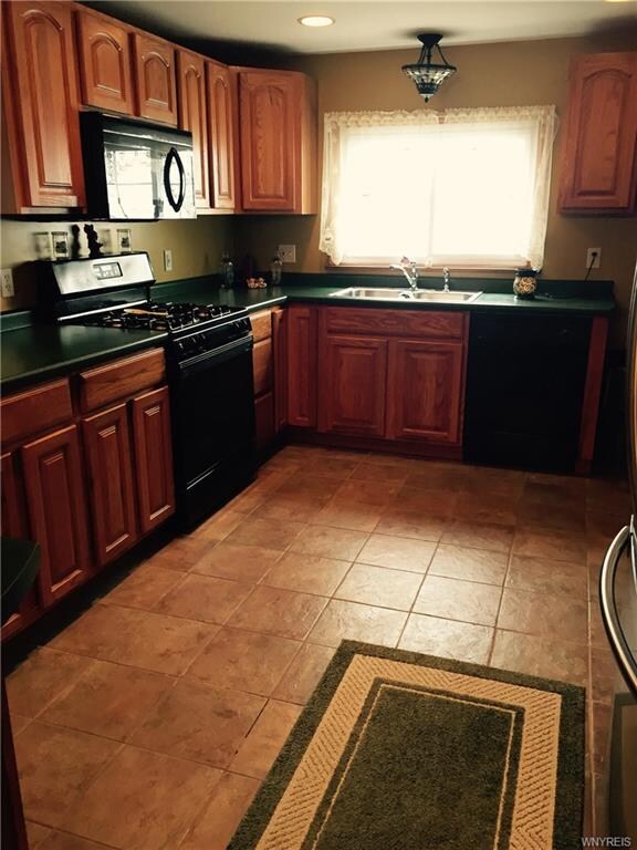 156 Harding Rd, Buffalo, NY 14220 - photo 2