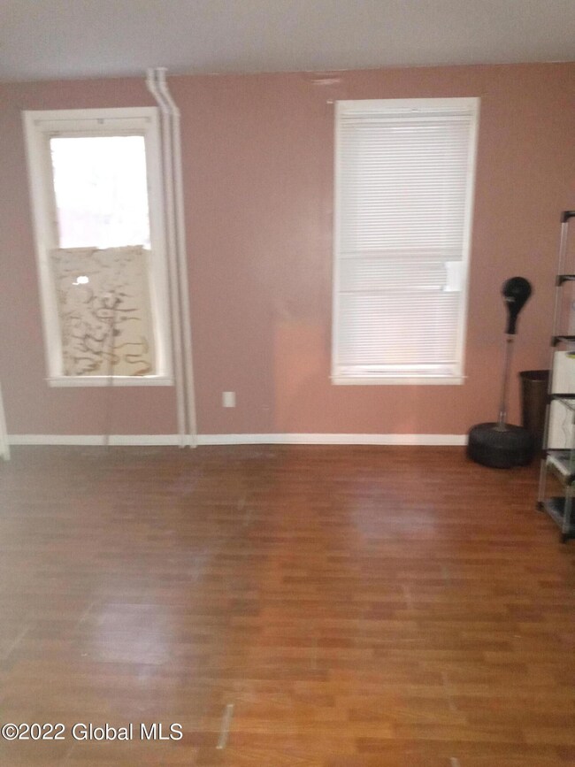 299 2nd St, Albany, NY 12206 - photo 5