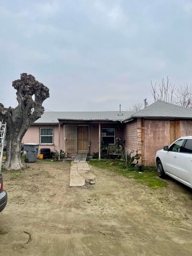 14642 Imperial Rd, Porterville, CA 93257 - photo 2