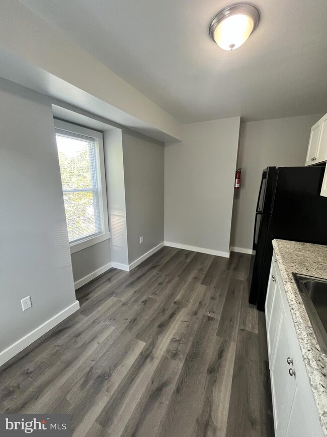 826 W 10th St unit 3, Wilmington, DE 19801 - photo 5