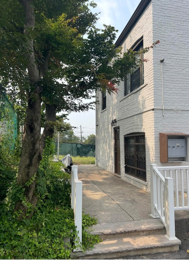 432 Broad Ave unit 2 Rear, Ridgefield, NJ 07657 - photo 6