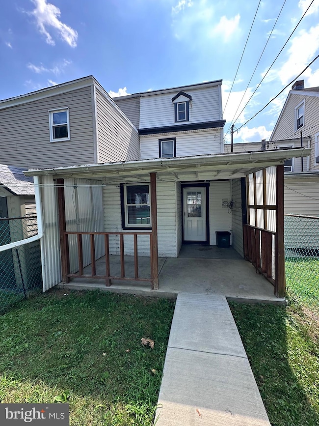 19 W 4th St, Pottstown, PA 19464 - photo 7