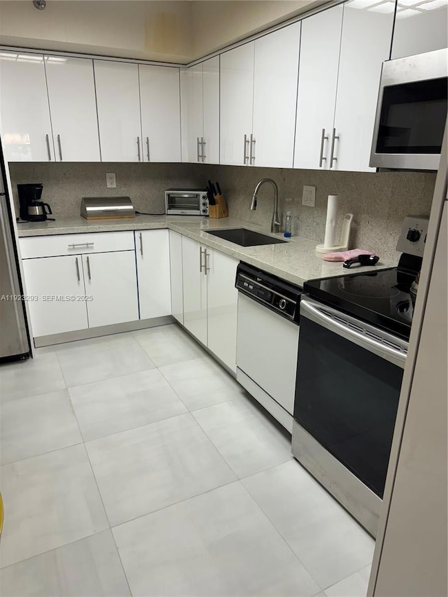 Towers 100 - 600 unit 208, Aventura, FL 33180 - photo 2