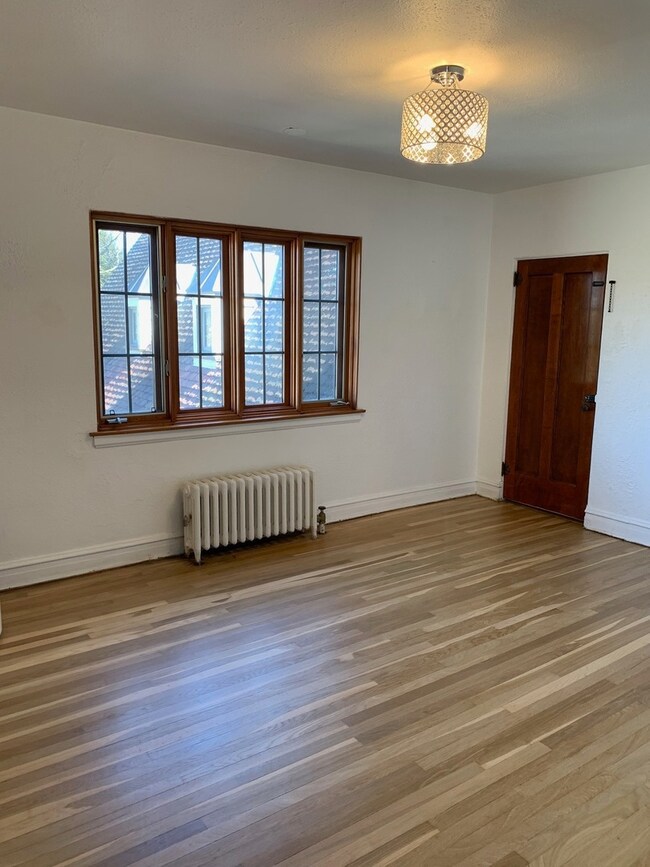 181 Sheridan Rd unit 2N, Winnetka, IL 60093 - photo 2