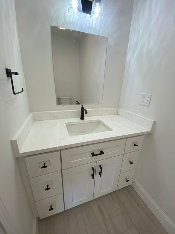 20 Dyer St, Rockland, MA 02370 - photo 7