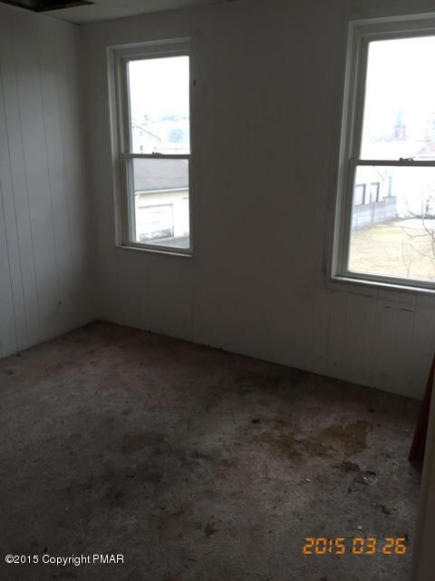 20 E Union St, Tamaqua, PA 18252 - photo 7