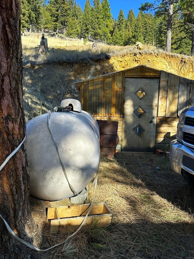 90 Travis Creek Rd, Clancy, MT 59634 - photo 4